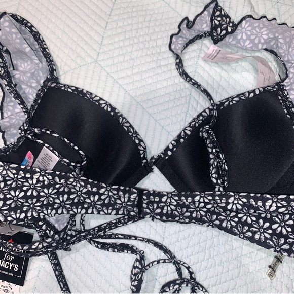 Sundazed Daphne Bikini Top - NWT - Picture 4 of 6